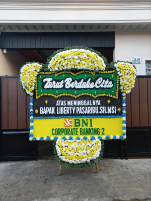 Papan Bunga Duka di Pekapuran Laut